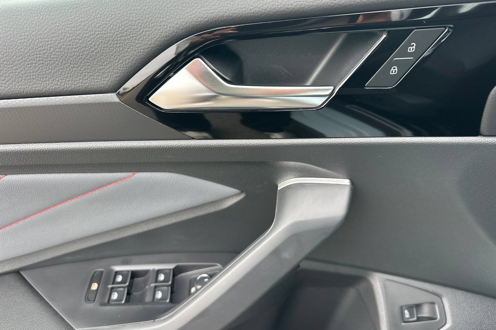 New 2026 Volkswagen Jetta GLI Autobahn FWD image 11