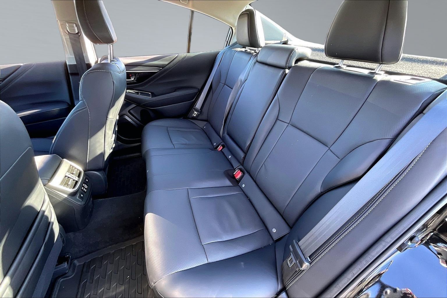 Certified 2025 Subaru Legacy Limited image 27