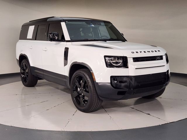 Used 2026 Land Rover Defender 130 S image 7