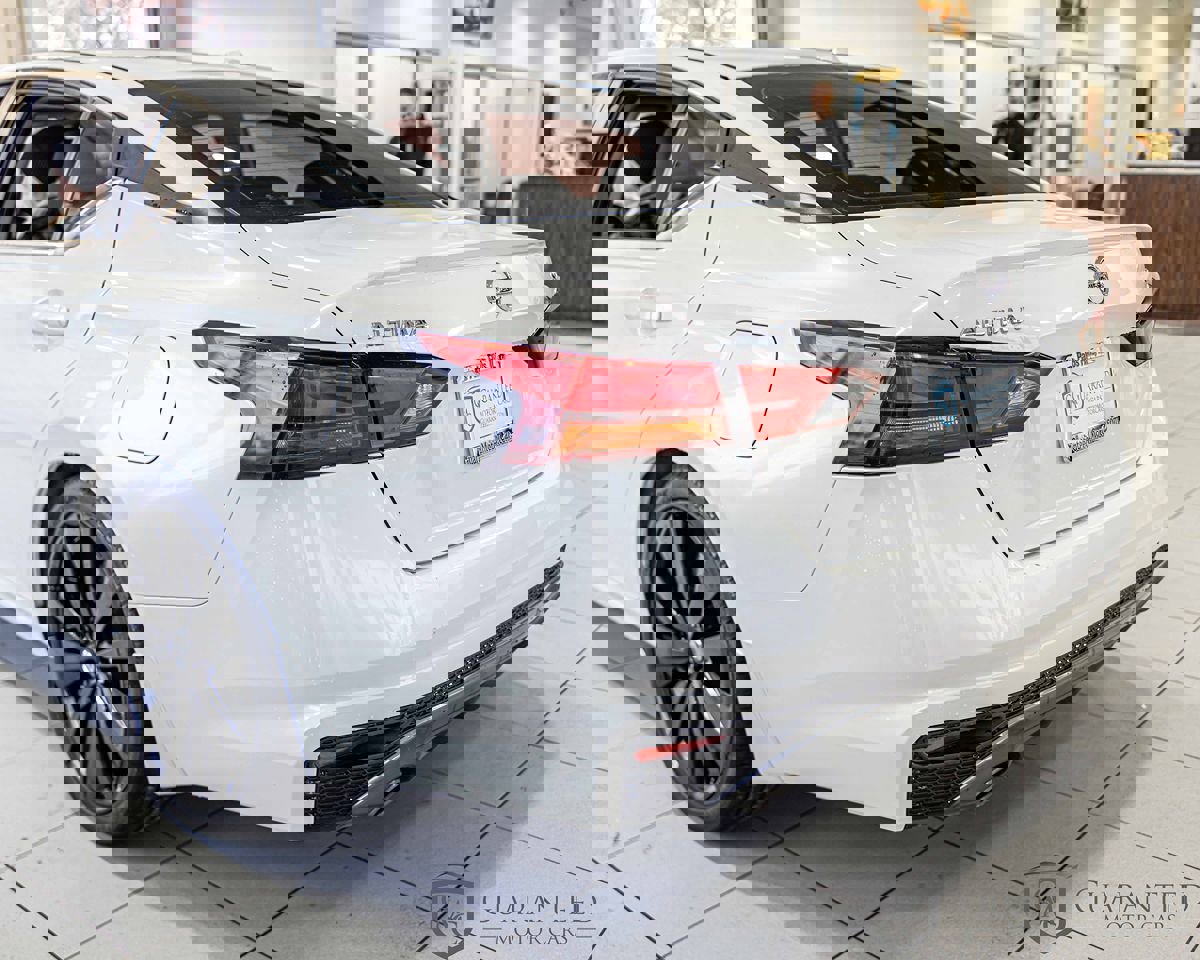 Used 2019 Nissan Altima 2.5 SR w/ SR Premium Package image 14