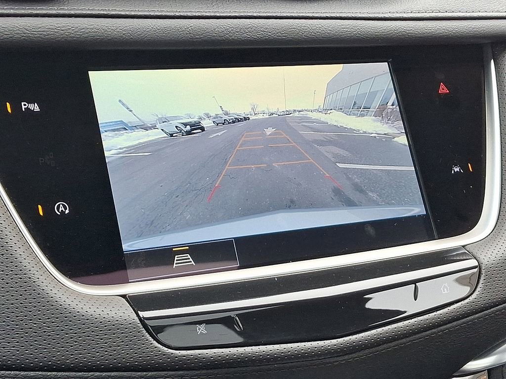 Certified 2025 Cadillac XT6 Luxury image 20