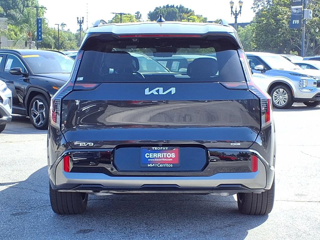 Used 2026 Kia EV9 GT-Line AWD/4WD image 3