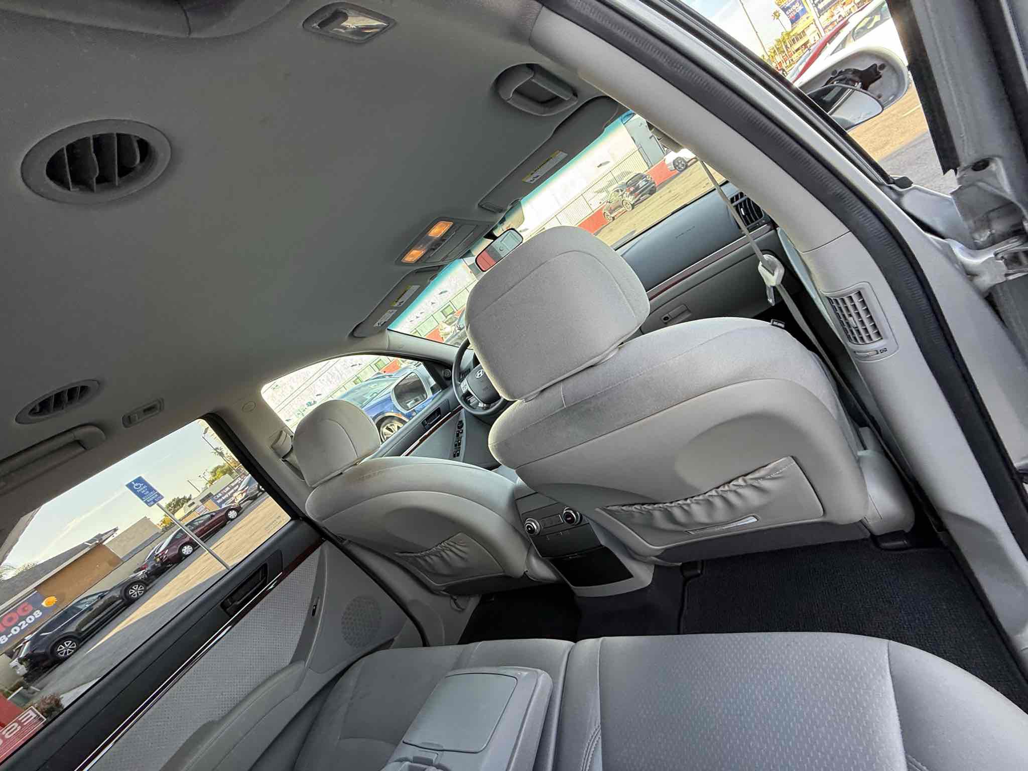 Used 2009 Hyundai Veracruz GLS image 46