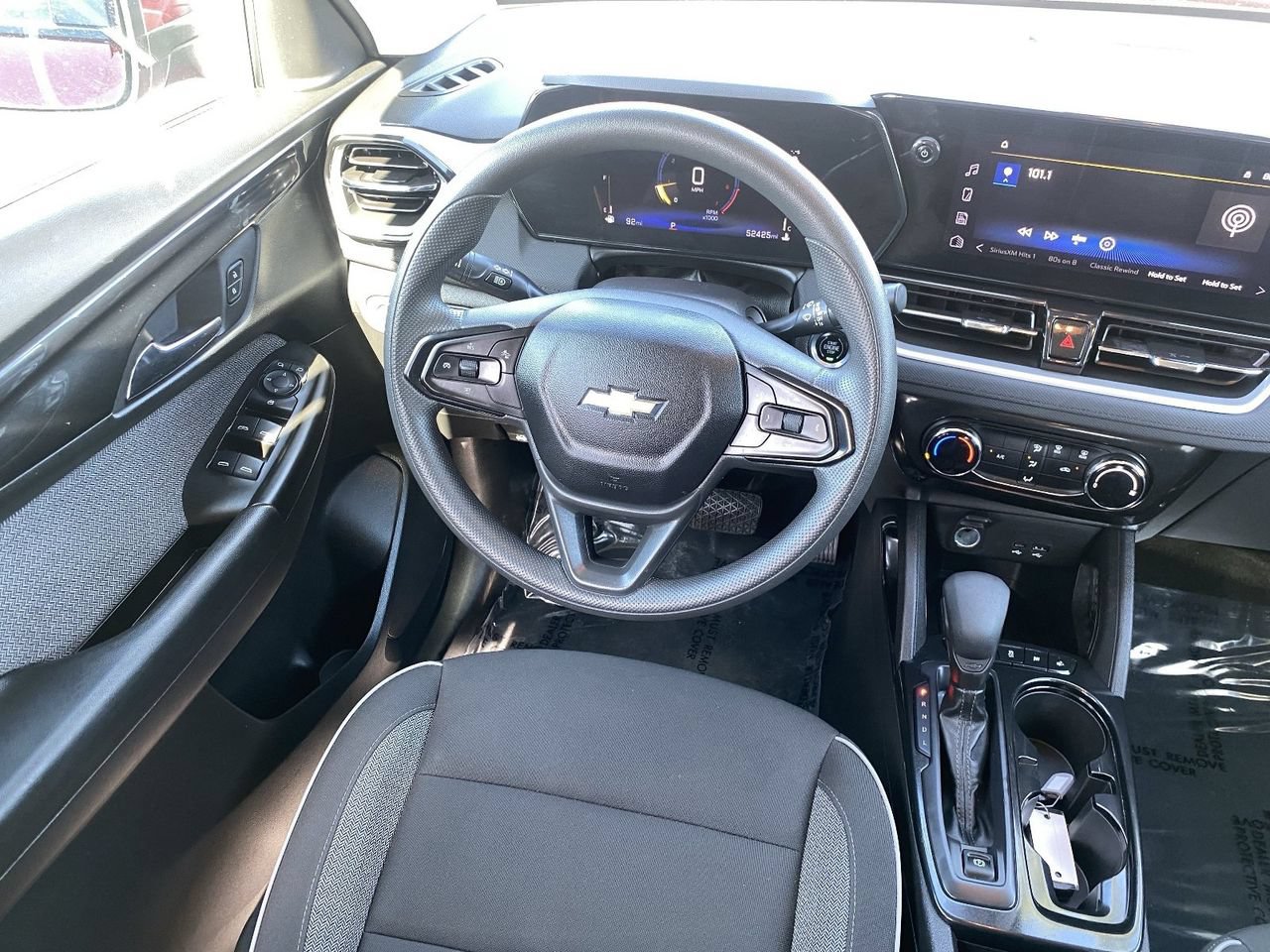 Used 2025 Chevrolet TrailBlazer LT FWD image 15