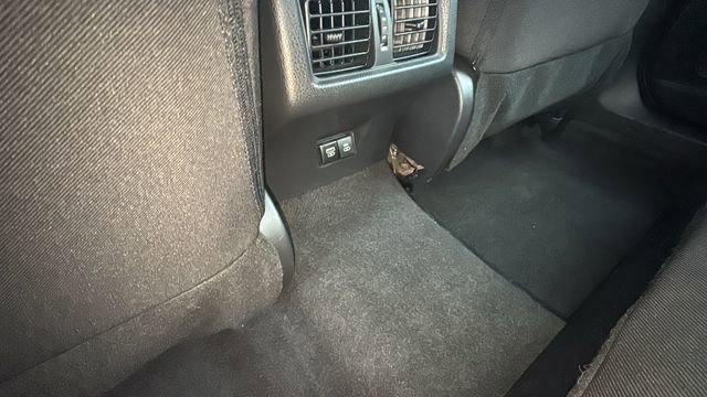 Used 2025 Toyota Camry LE image 25