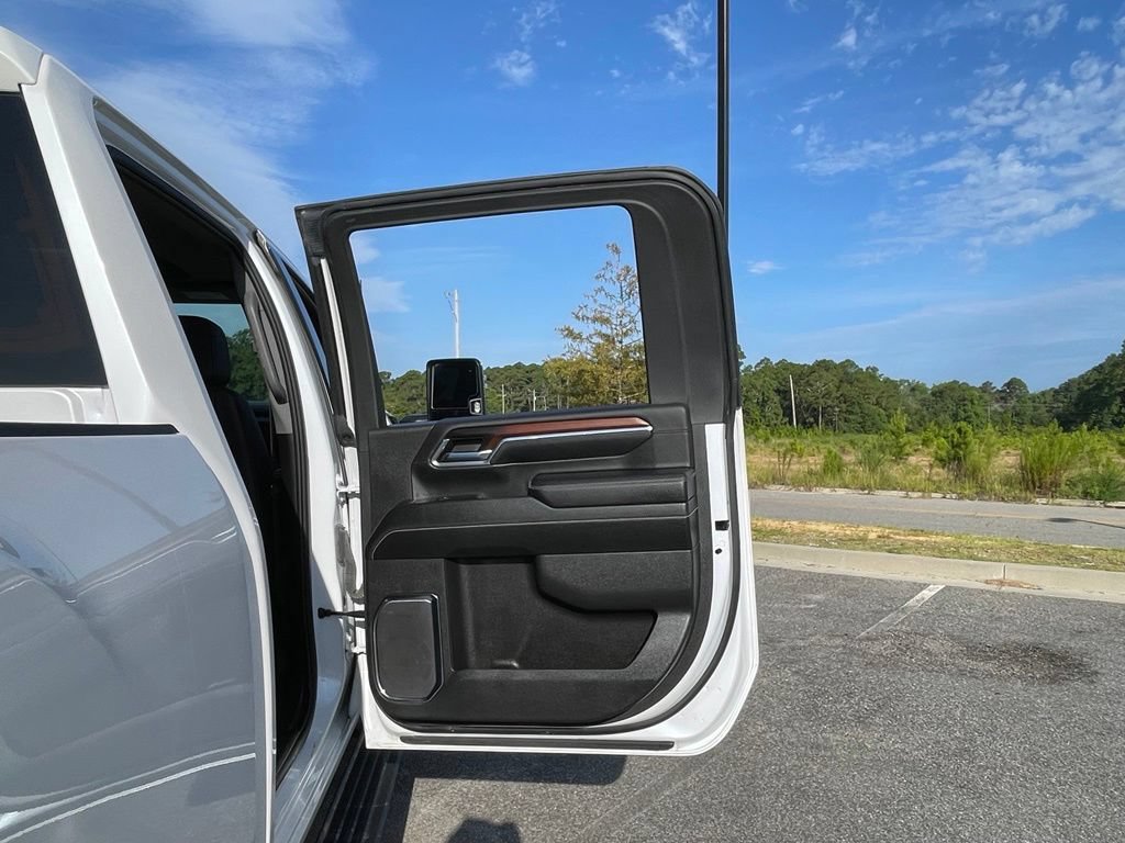 Used 2024 GMC Sierra 2500 Denali w/ Denali Reserve Package AWD/4WD image 56