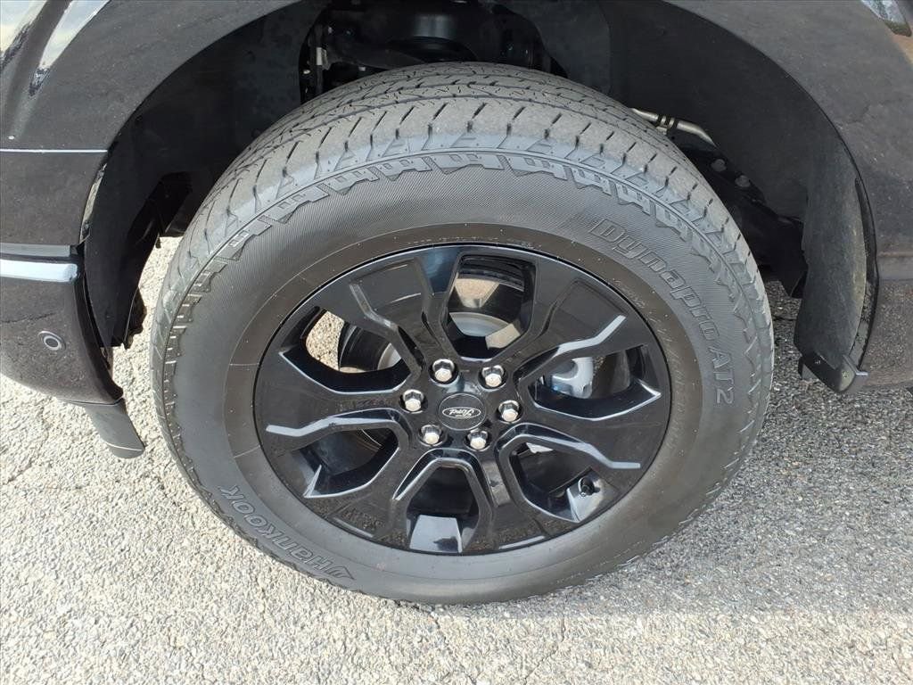 Used 2023 Ford F150 Platinum w/ Equipment Group 701A High image 10