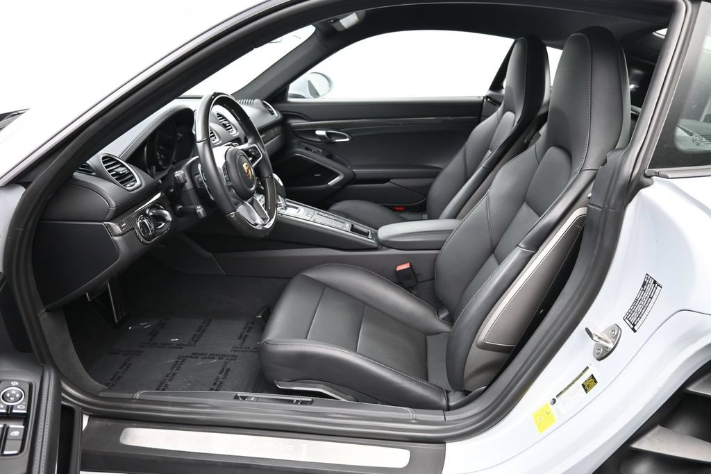 Certified 2025 Porsche 718 Cayman RWD image 23