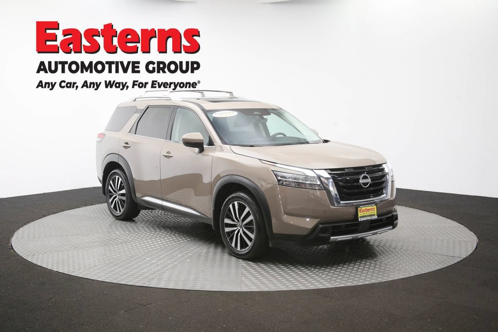 Used 2023 Nissan Pathfinder Platinum w/ Cargo Package AWD/4WD image 52