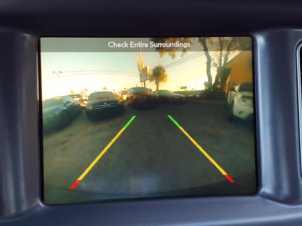 Used 2019 Dodge Charger SXT w/ Cold Weather Package image 25