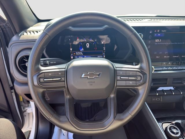Used 2023 Chevrolet Colorado Trail Boss w/ Technology Package AWD/4WD image 10