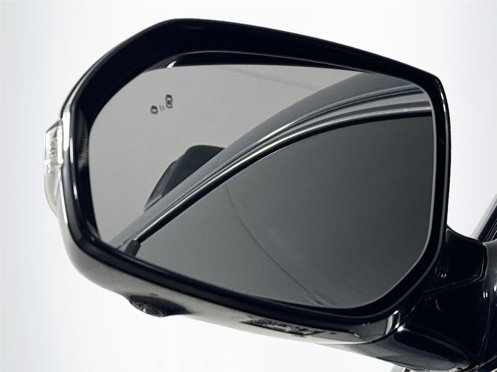 Used 2017 Hyundai Santa Fe SE image 10