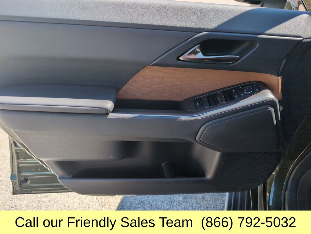Used 2024 Lexus GX 550 AWD/4WD image 13