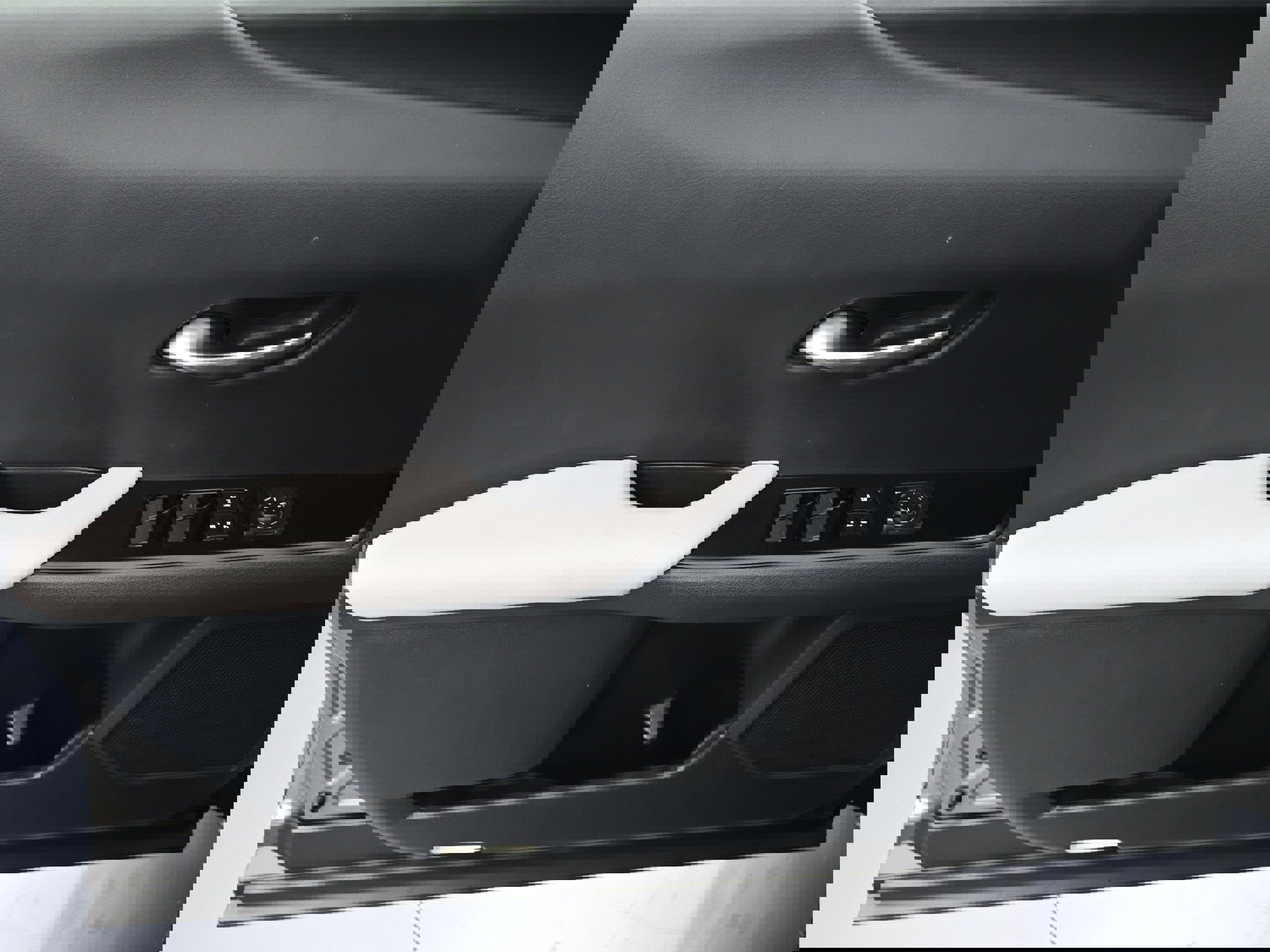 Used 2021 Lexus UX 250h w/ Premium Package image 24