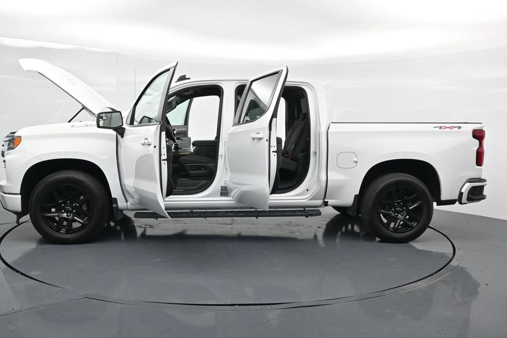 Used 2025 Chevrolet Silverado 1500 RST w/ LPO, Liner Protection Package AWD/4WD image 40