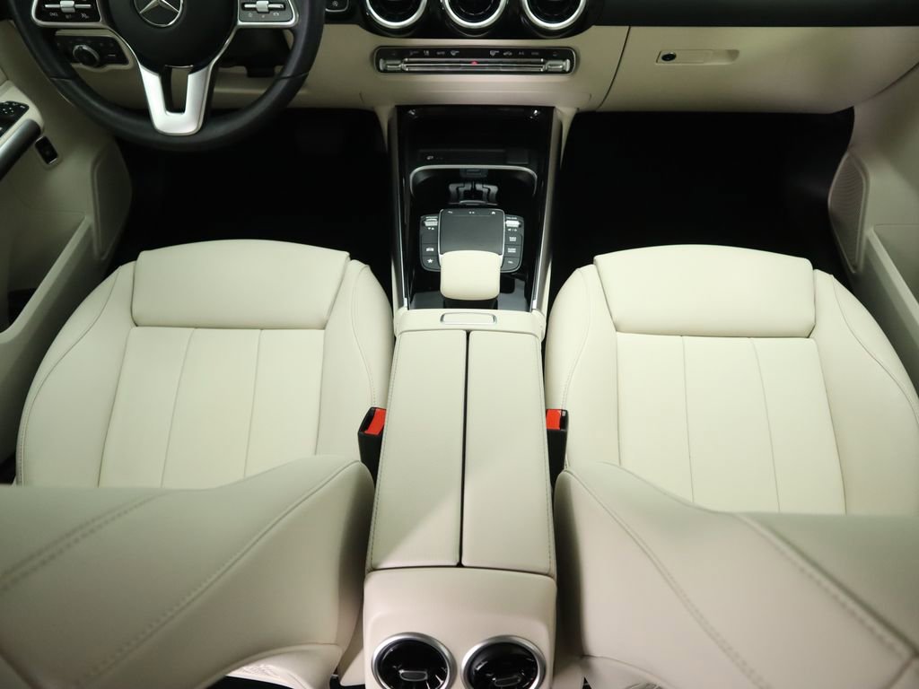 Used 2023 Mercedes-Benz GLA 250 image 16