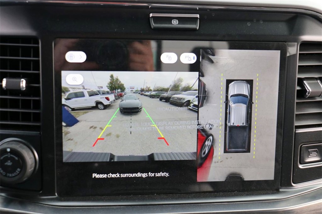 New 2026 Ford F250 Lariat w/ Black Appearance Package image 23