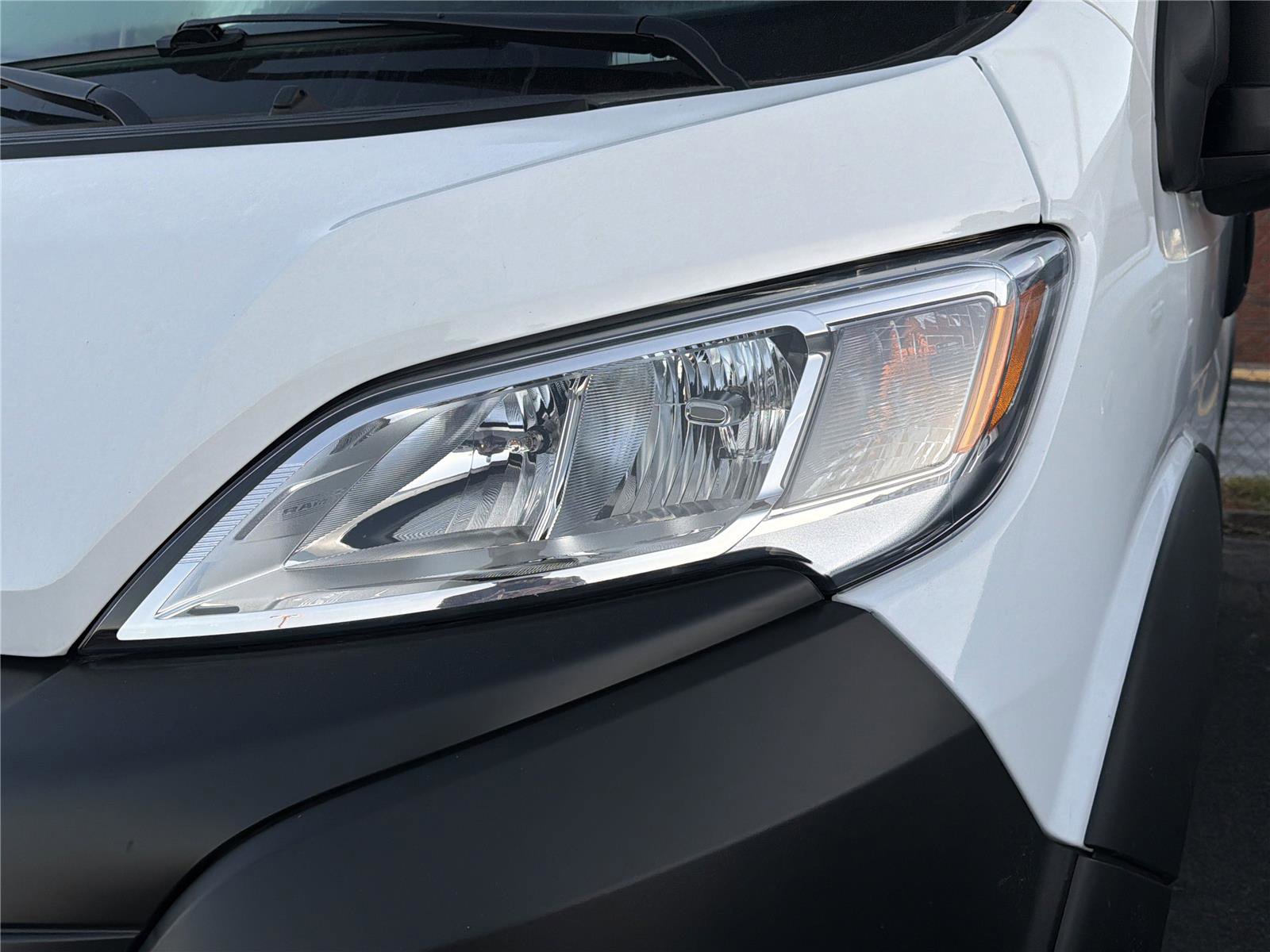 Used 2025 RAM ProMaster 2500 w/ Convenience Group image 6