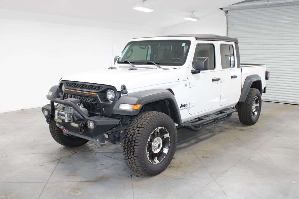 Used 2021 Jeep Gladiator Sport image 4