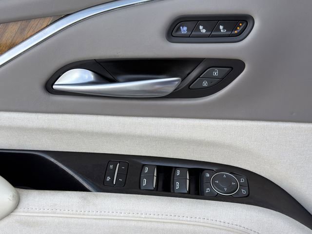 Used 2023 Cadillac Escalade Sport Platinum w/ LPO, Floor Liner Package AWD/4WD image 27