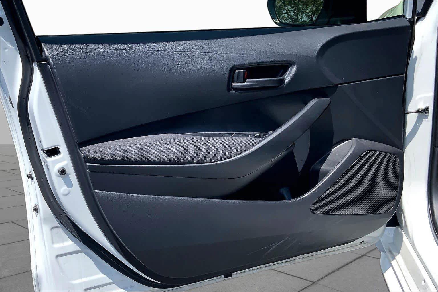 Certified 2023 Toyota Corolla LE w/ Carpet Mat Package (TMS) FWD image 21