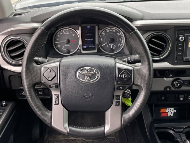 Used 2018 Toyota Tacoma SR5 RWD image 12