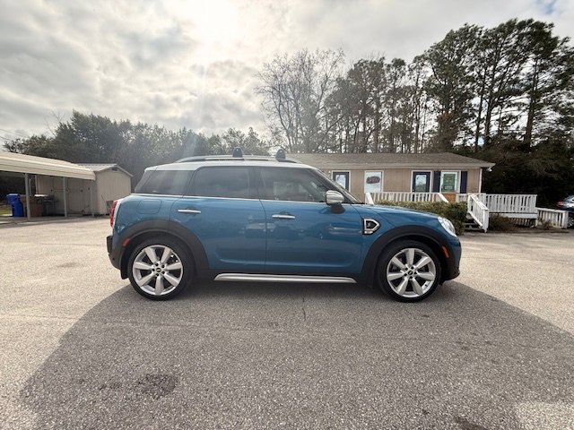 Used 2017 MINI Cooper Countryman S image 3