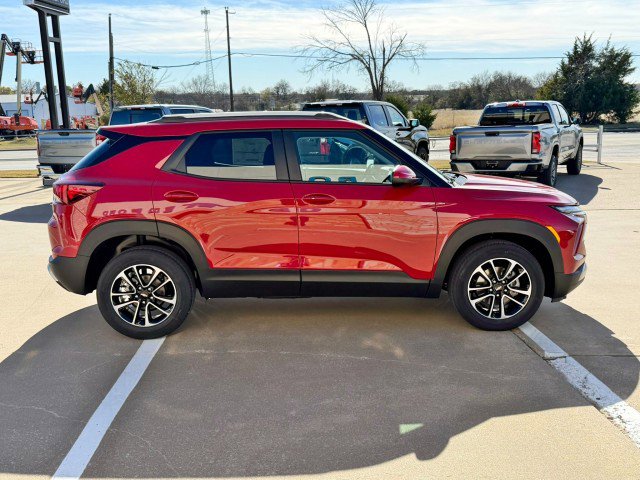 New 2026 Chevrolet TrailBlazer LT w/ Convenience Package FWD image 6