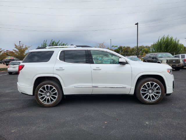 Used 2020 GMC Acadia Denali w/ Trailering Package AWD/4WD image 2
