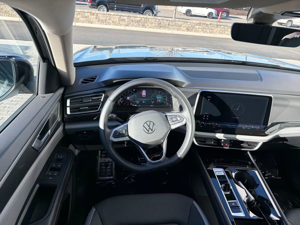 Certified 2025 Volkswagen Atlas Peak Edition SE image 16