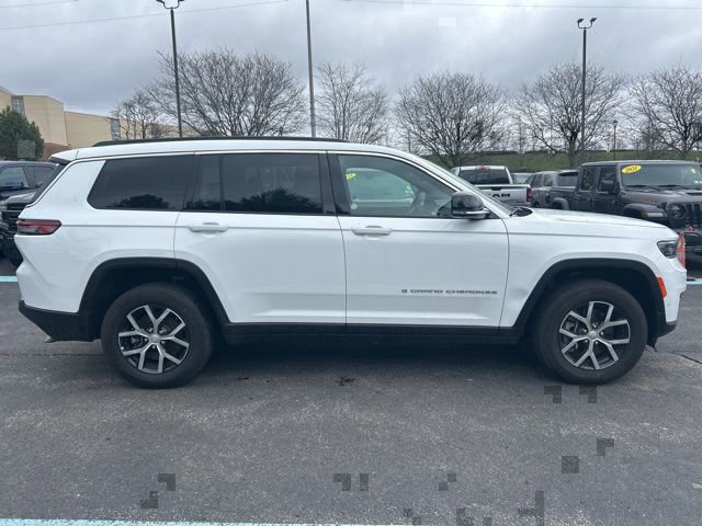 Used 2024 Jeep Grand Cherokee L Limited w/ Luxury Tech Group II image 5