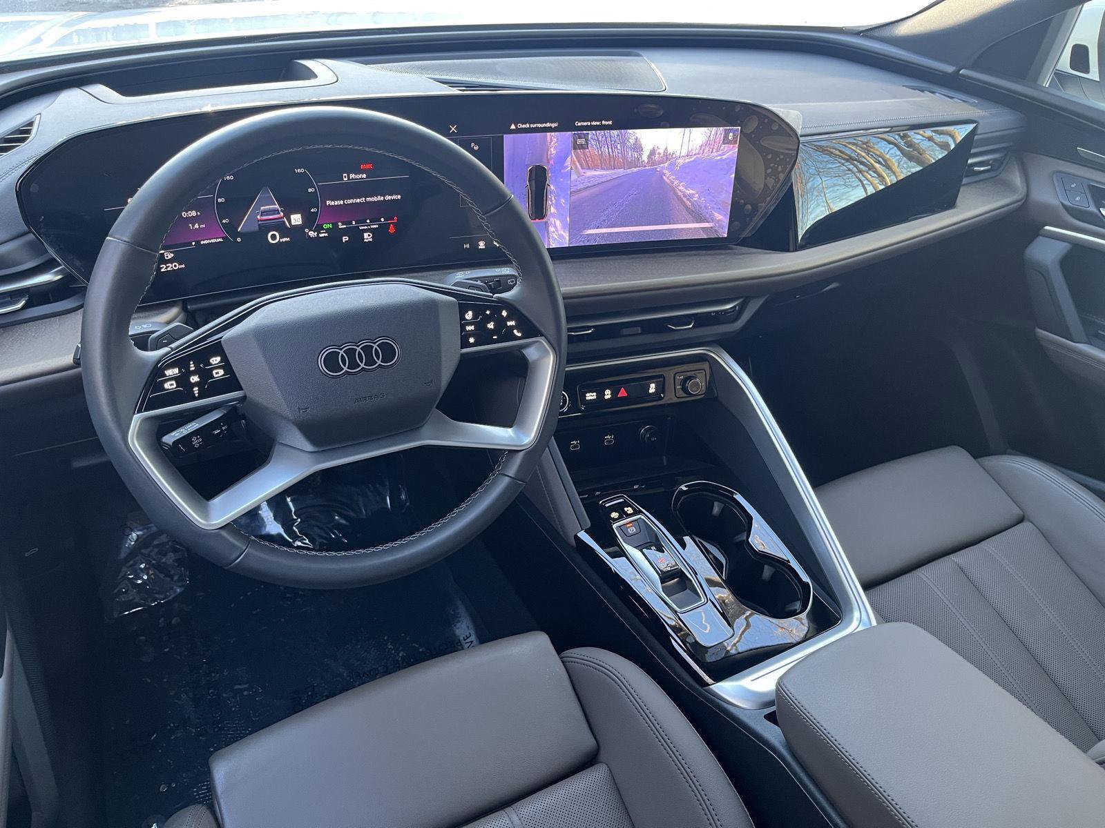 Used 2025 Audi Q5 Premium Plus w/ Premium Plus image 25