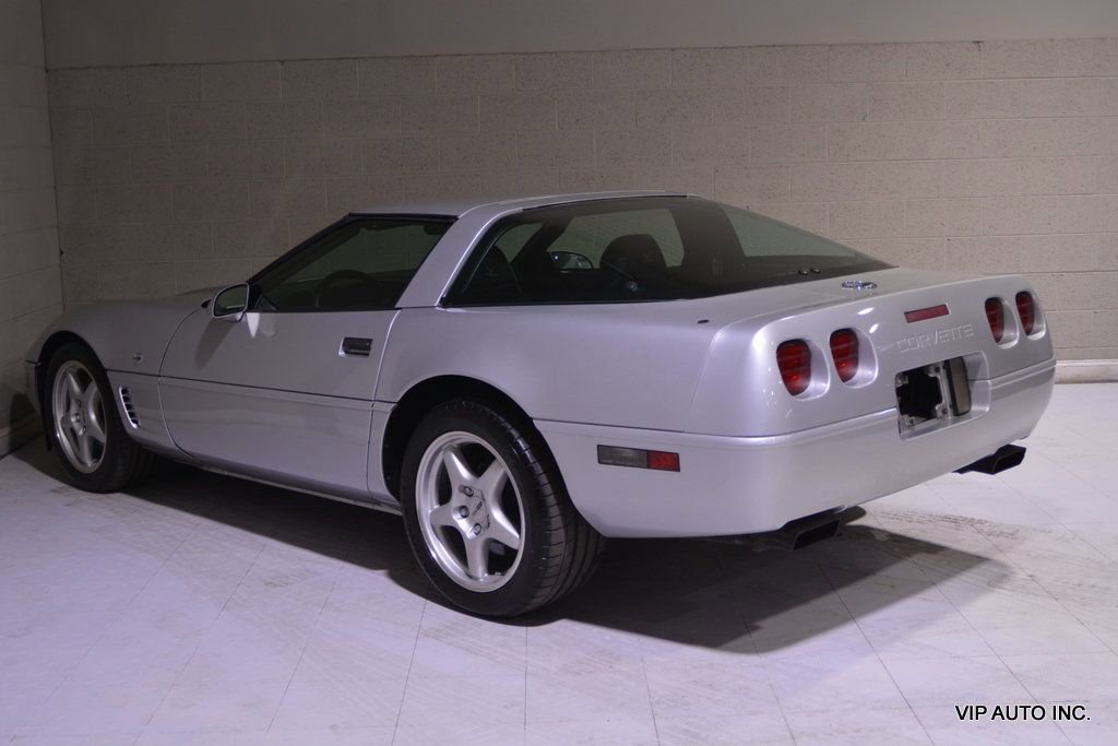 Used 1996 Chevrolet Corvette 2dr Coupe image 6