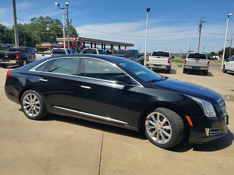 Used 2014 Cadillac XTS Platinum AWD/4WD image 8