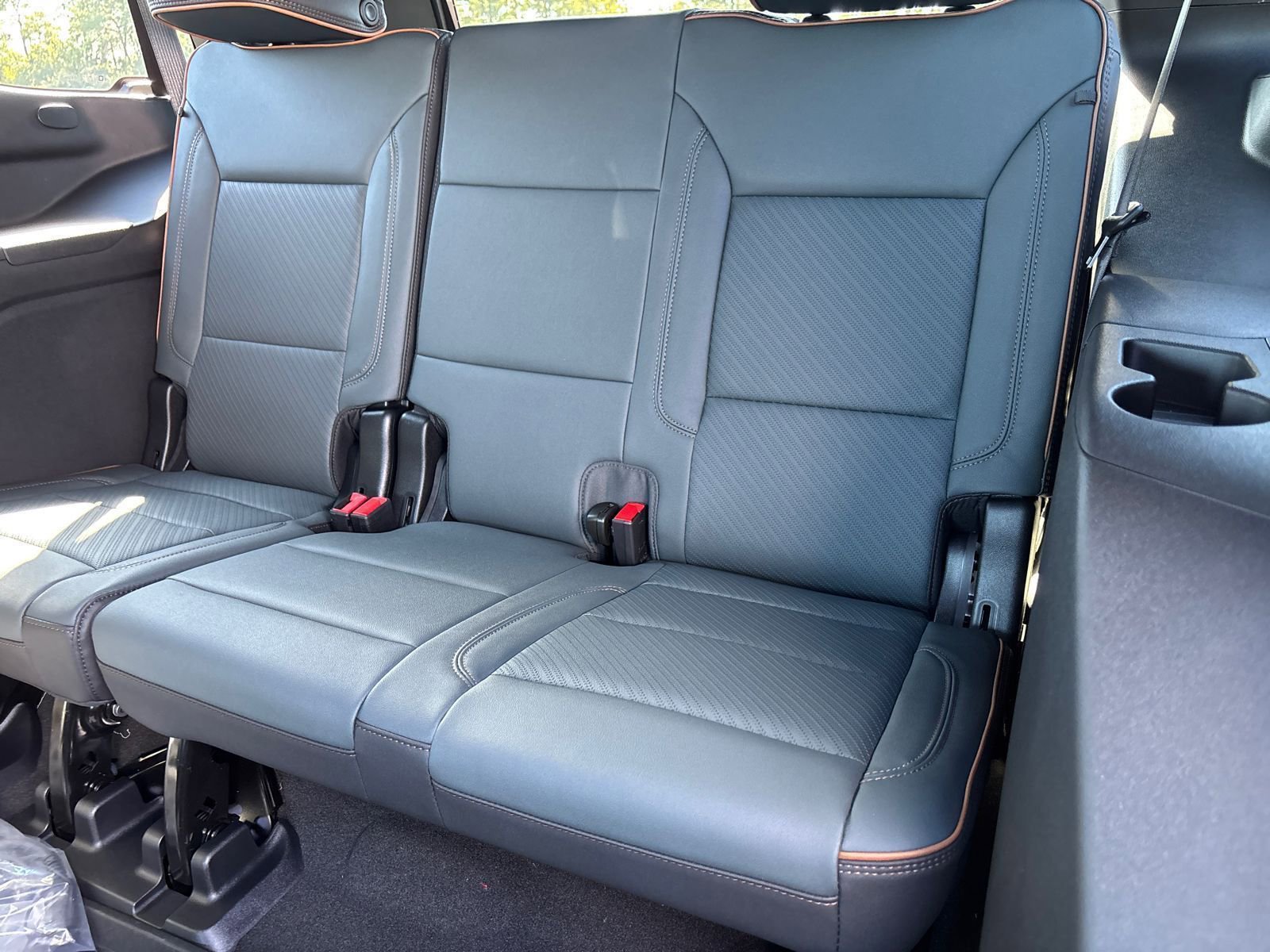 New 2026 GMC Yukon AT4 image 28
