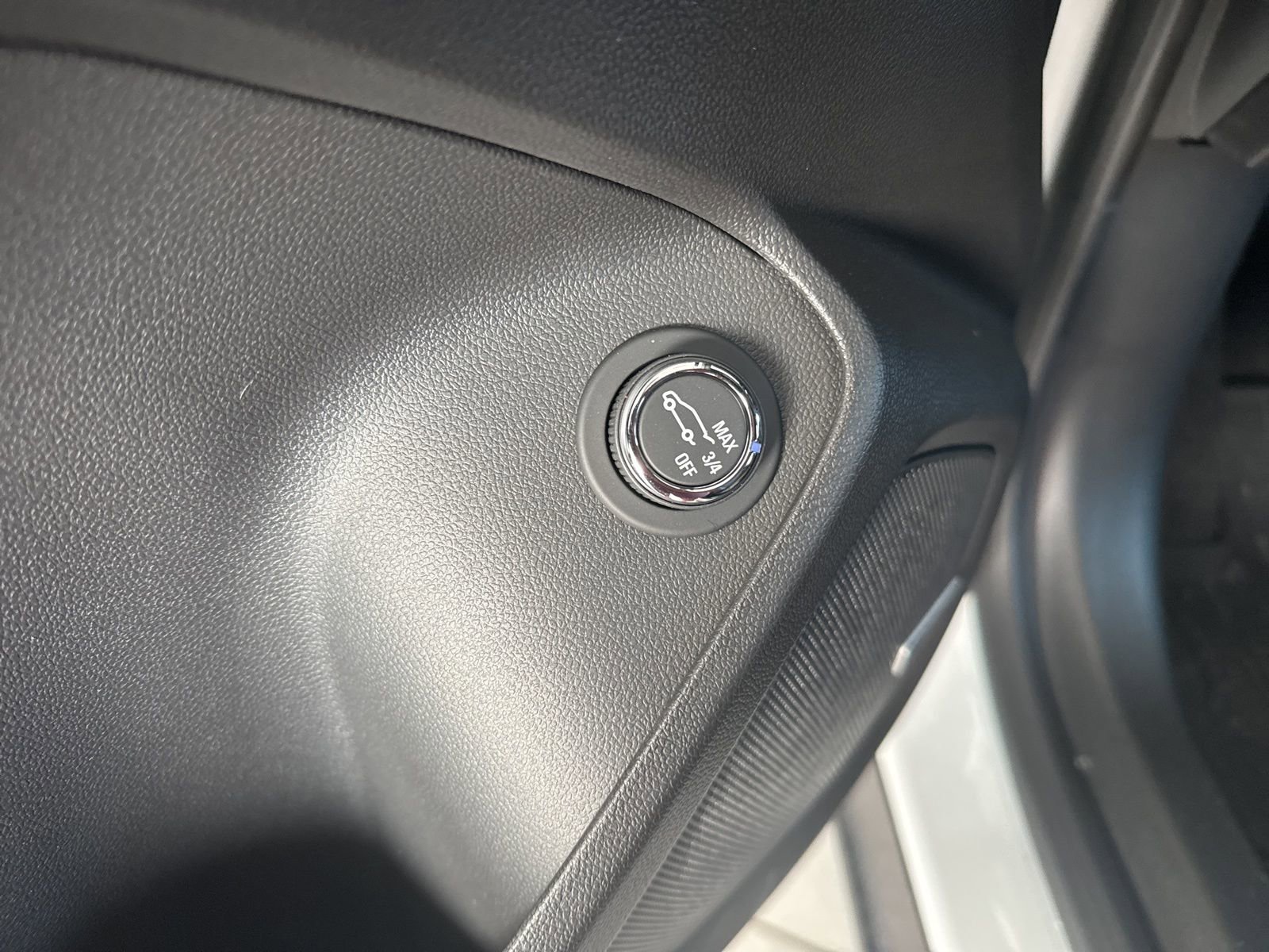 New 2026 Chevrolet TrailBlazer RS w/ Convenience Package image 17