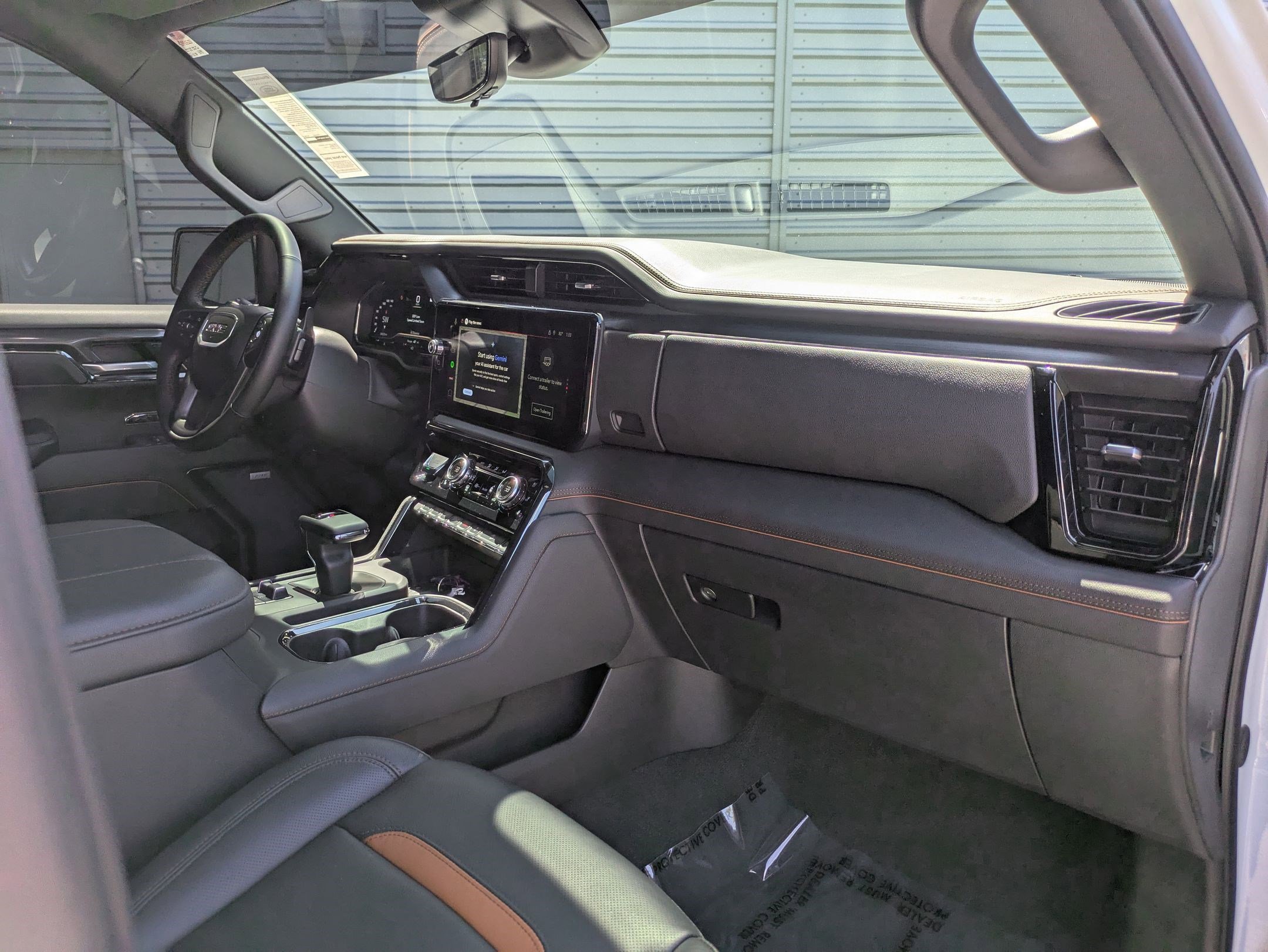 Used 2024 GMC Sierra 1500 AT4 w/ Technology Package AWD/4WD image 33