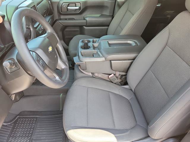 Used 2020 Chevrolet Silverado 2500 Custom w/ Custom Value Package AWD/4WD image 3