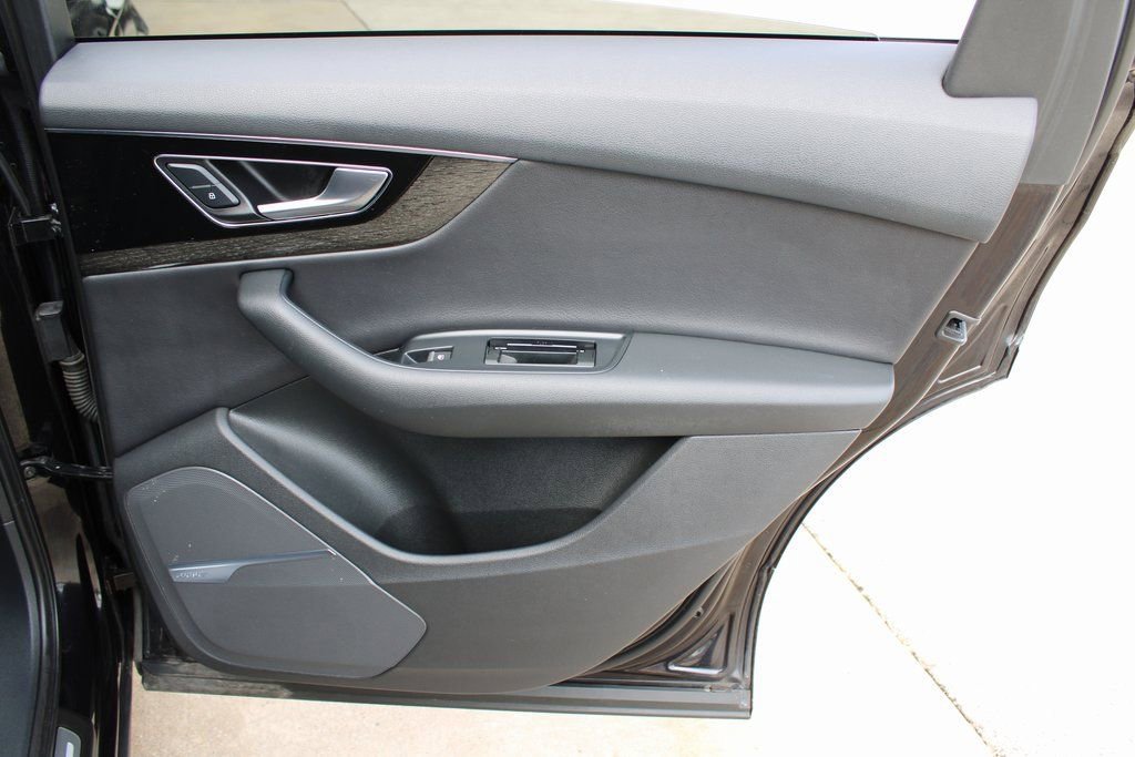 Used 2019 Audi Q7 3.0T Premium Plus w/ Premium Plus Package image 25