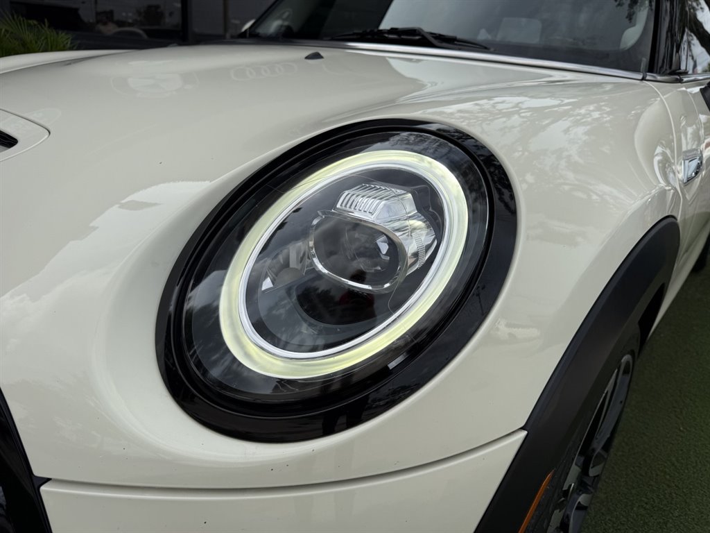 Used 2019 MINI Cooper S FWD image 10