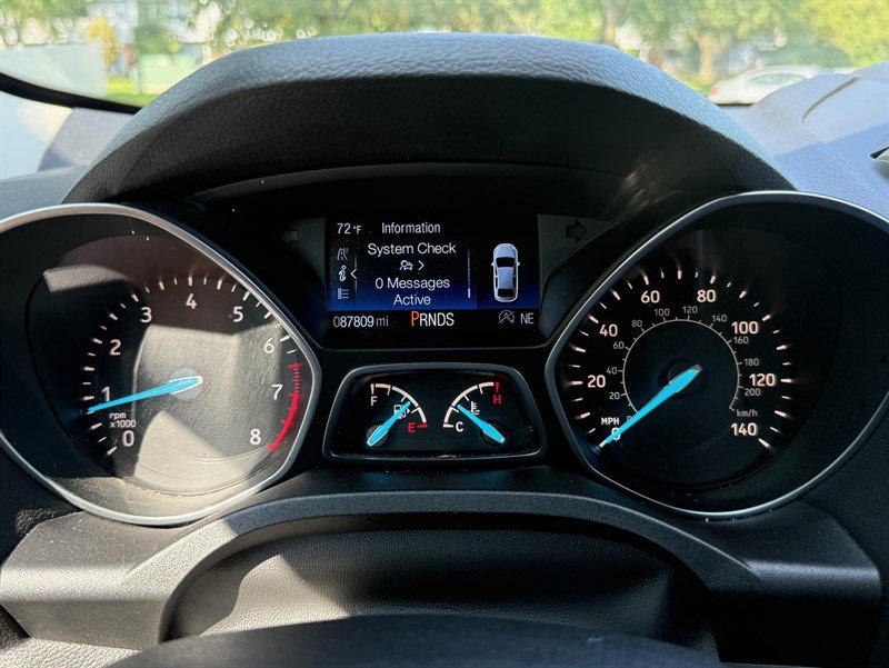Used 2019 Ford Escape SEL AWD/4WD image 13