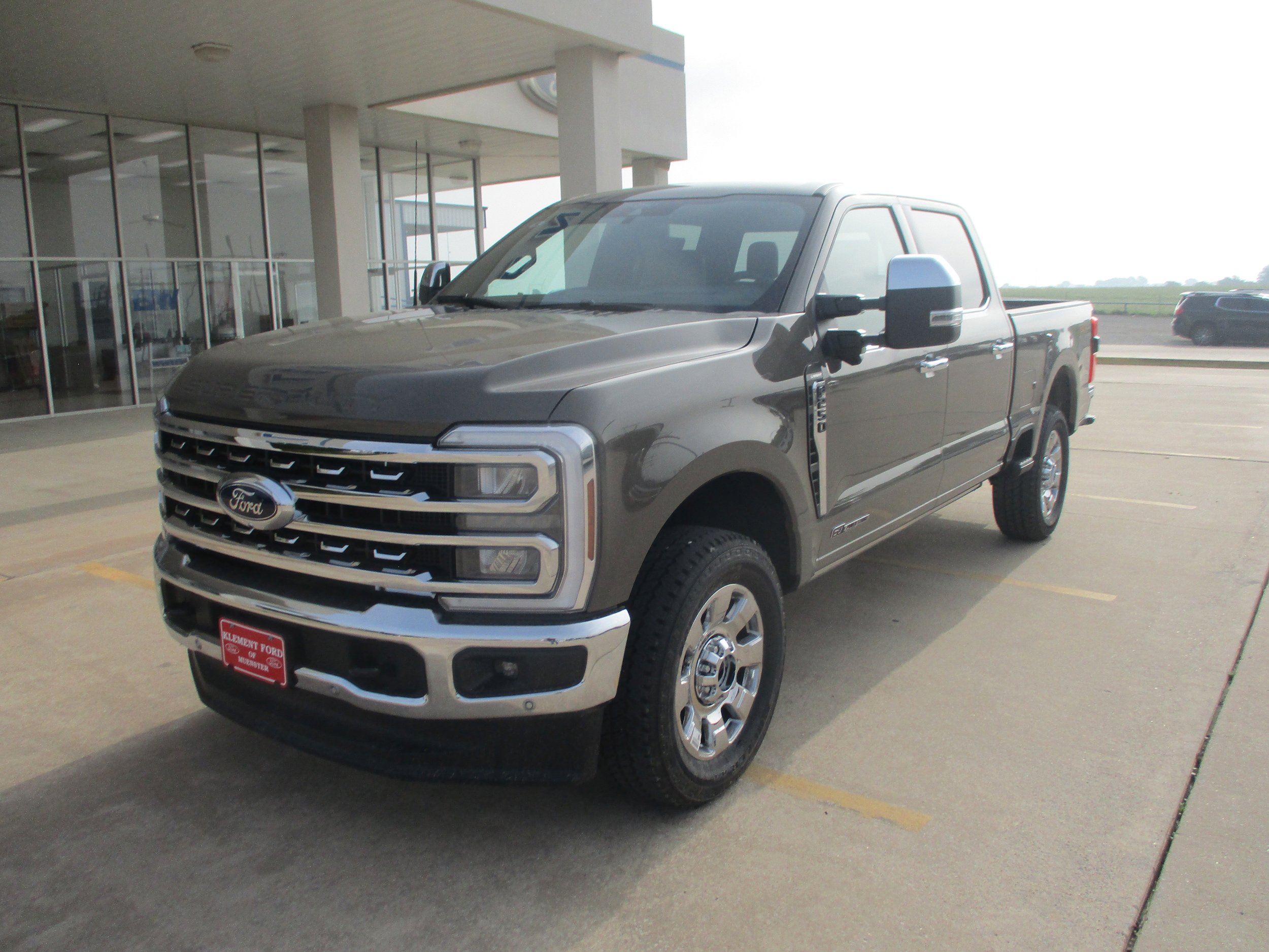 New 2026 Ford F250 4x4 Crew Cab Super Duty image 9