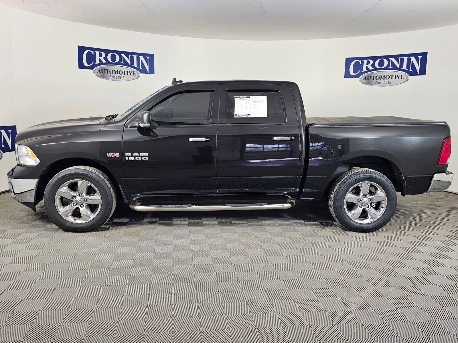 Used 2017 RAM 1500 Big Horn image 2