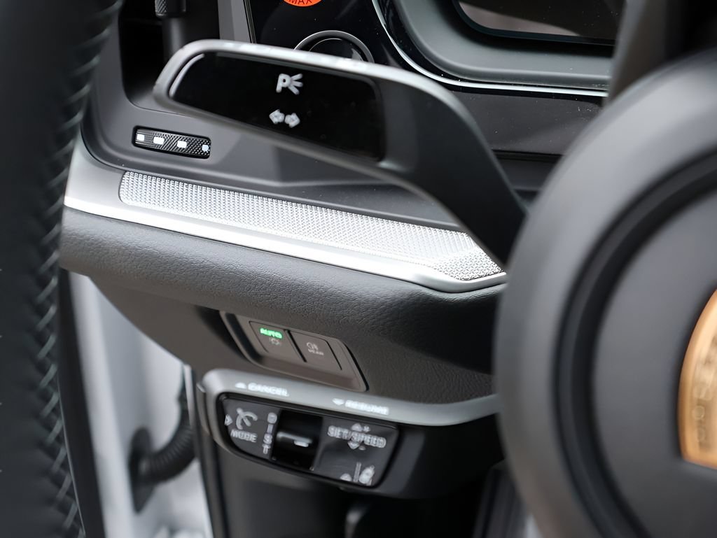 New 2026 Porsche Cayenne AWD/4WD image 33