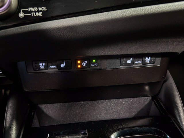 Used 2023 Lexus ES 300h F Sport image 30