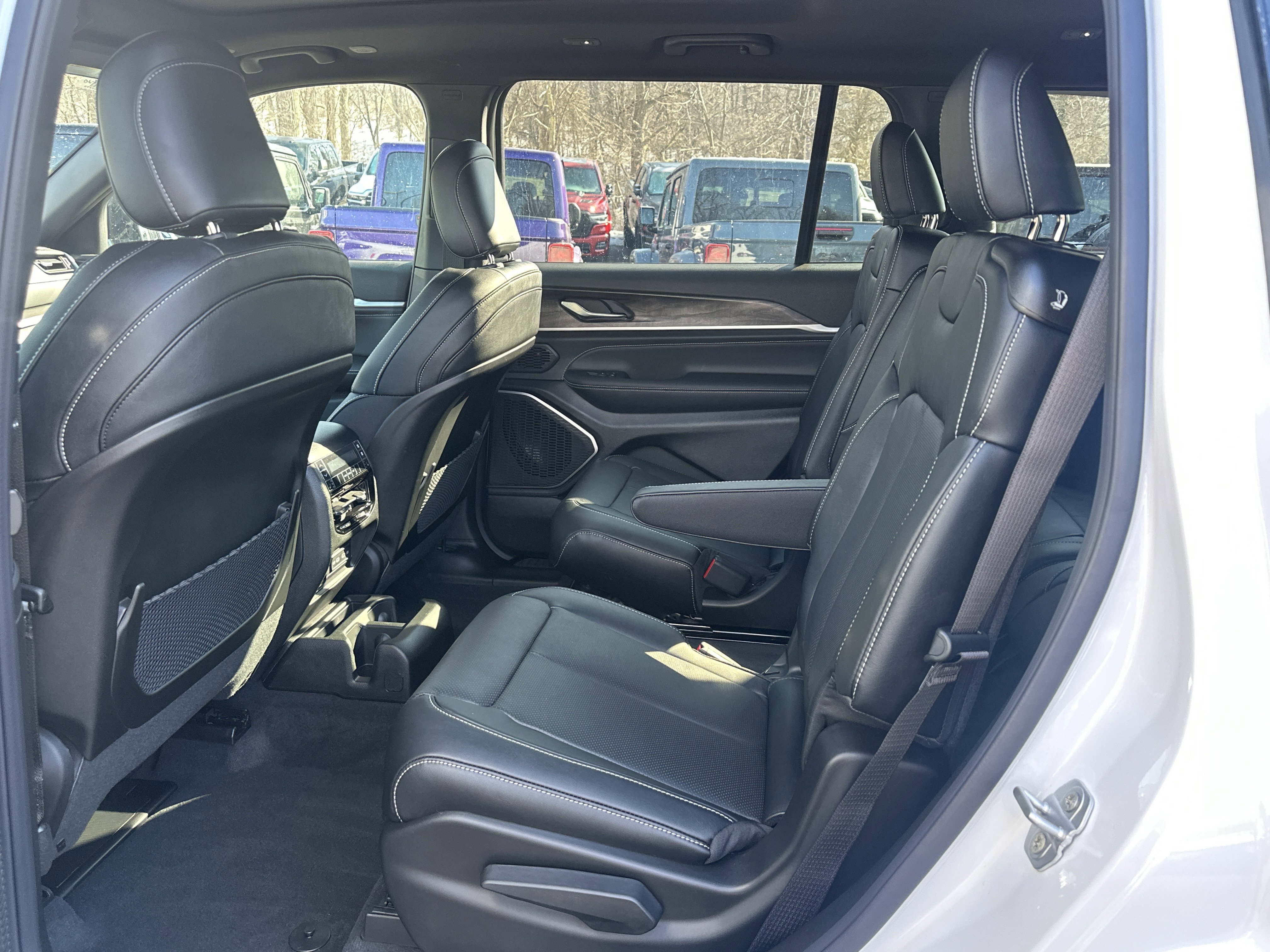 New 2026 Jeep Grand Cherokee L Limited image 30