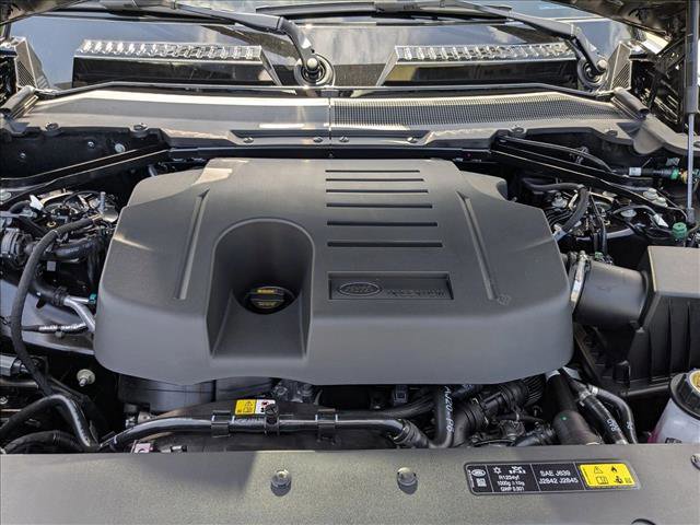 New 2026 Land Rover Defender 110 X-Dynamic SE AWD/4WD image 18