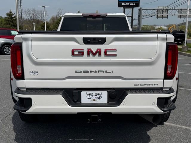 Used 2022 GMC Sierra 3500 Denali w/ Technology Package AWD/4WD image 17