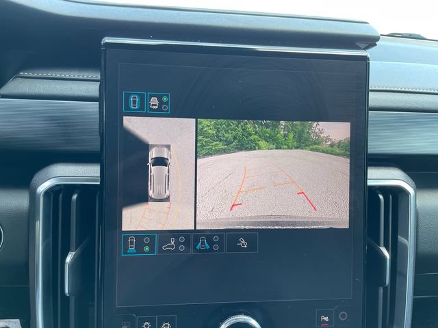 Certified 2025 GMC Acadia Elevation AWD/4WD image 34