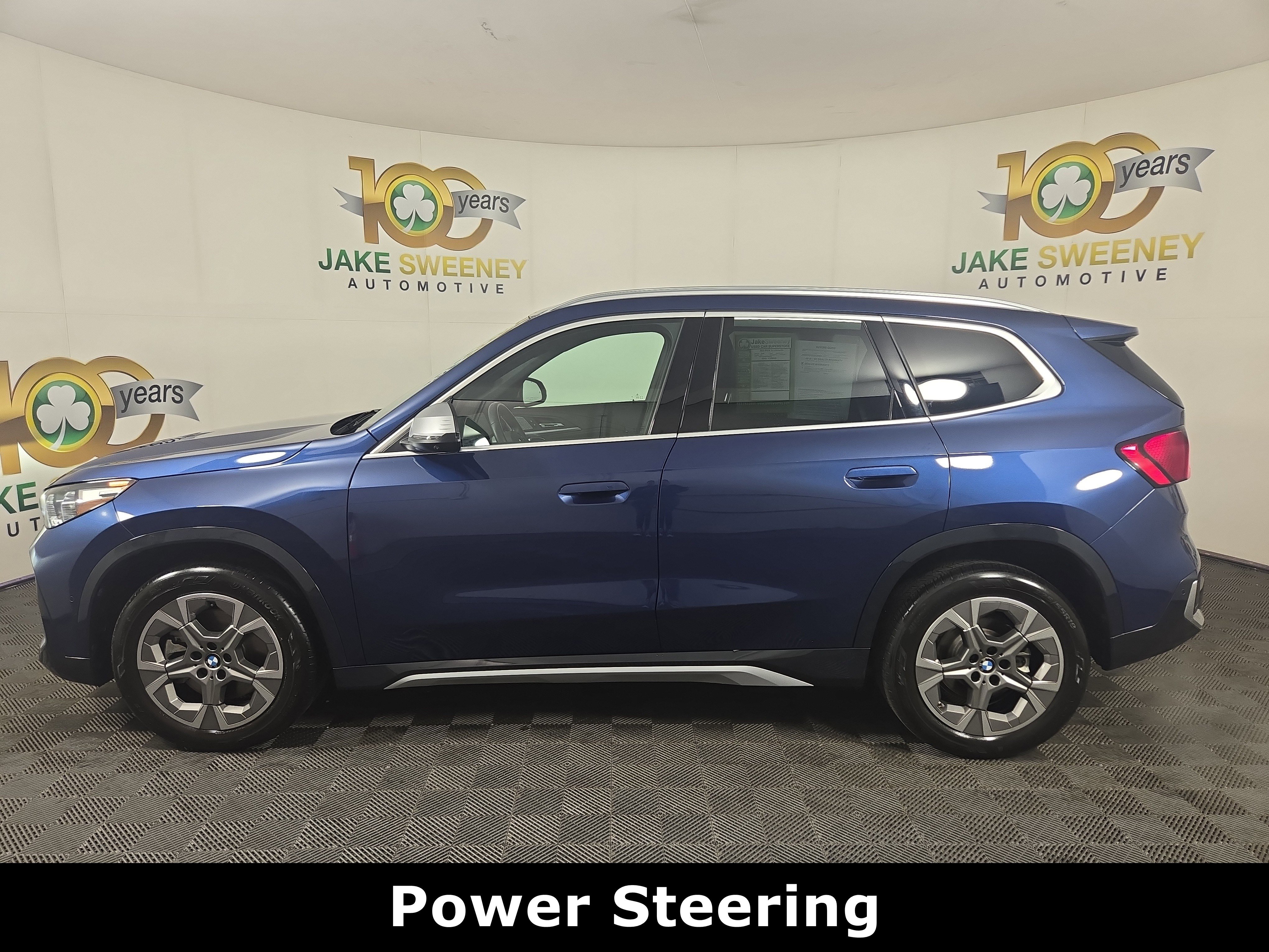 Used 2023 BMW X1 xDrive28i w/ Premium Package image 4